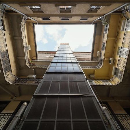 Modelia Apartment At Gellert Square Будапеща Екстериор снимка