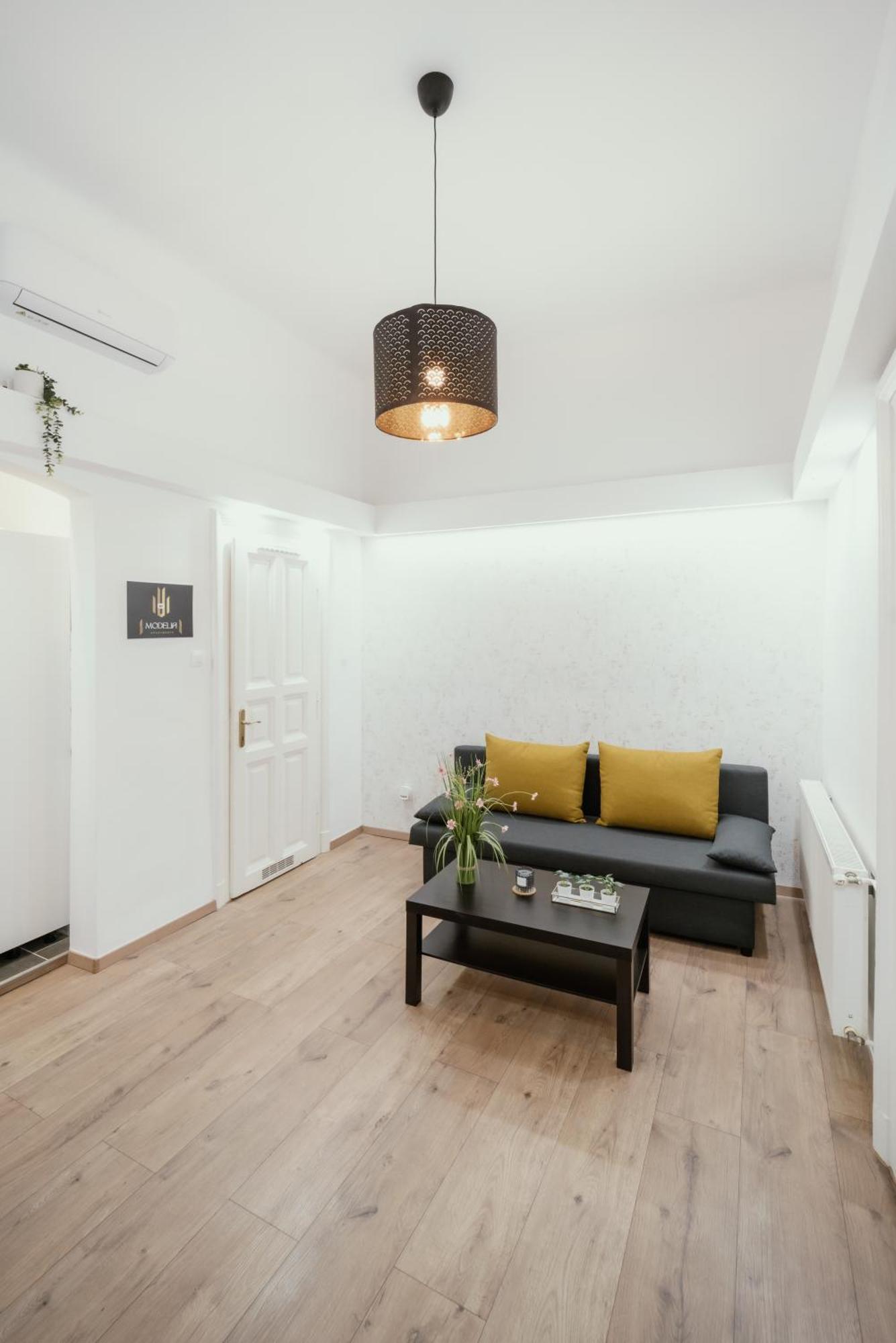 Modelia Apartment At Gellert Square Будапеща Екстериор снимка